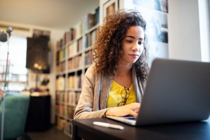 Dietetic intern studying_Dietitians On Demand