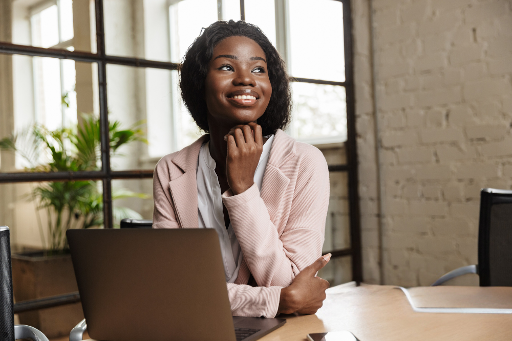 Consultant dietitian daydreaming about the perks of working as a consultant dietitian.